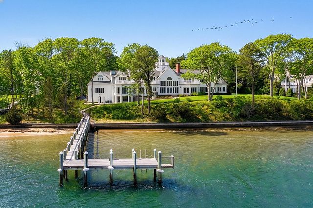 168 Garrison Lane, Osterville, MA 02655