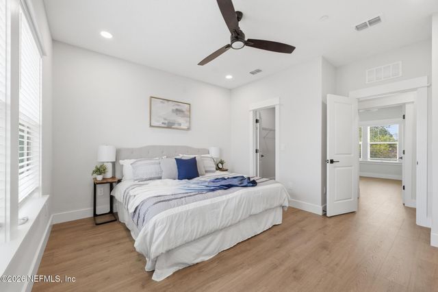 1304- 1312 1ST Avenue N 1304, 1308, 1312, Jacksonville Beach, FL 32250