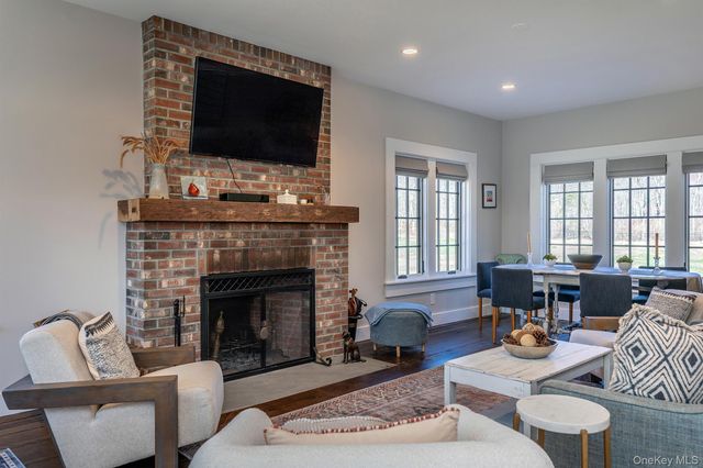 6 Byrds Hill Road, Pawling, NY 12564