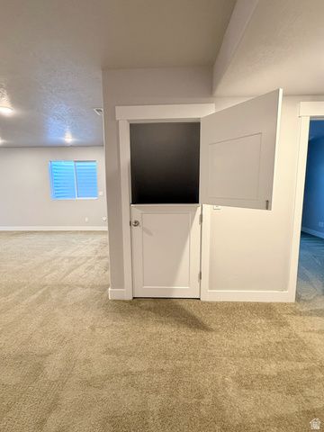 808 W VALLEY VIEW WAY, Lehi, UT 84048