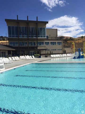 808 W VALLEY VIEW WAY, Lehi, UT 84048