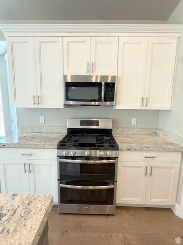 808 W VALLEY VIEW WAY, Lehi, UT 84048