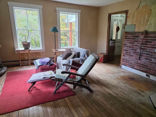 158 Macintosh Hill Road, Bethel, VT 05032