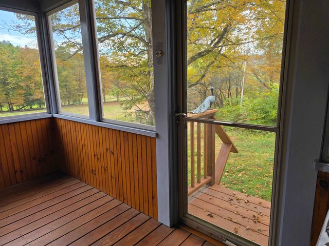 158 Macintosh Hill Road, Bethel, VT 05032