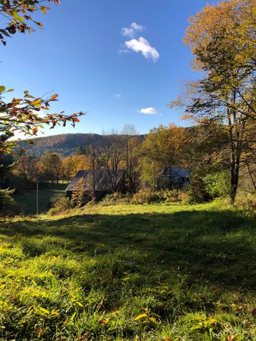158 Macintosh Hill Road, Bethel, VT 05032