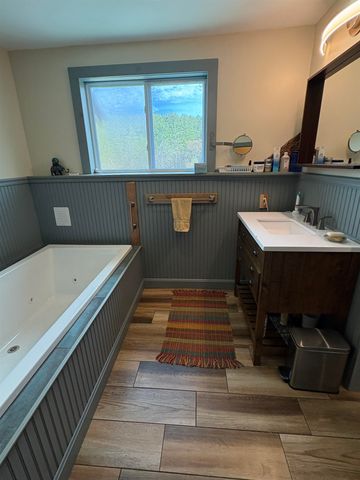 158 Macintosh Hill Road, Bethel, VT 05032