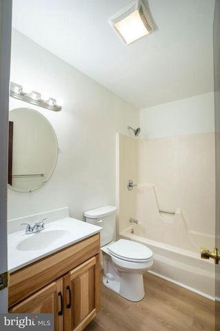 1001 & 1003 ELLMAN LN, State College, PA 16801