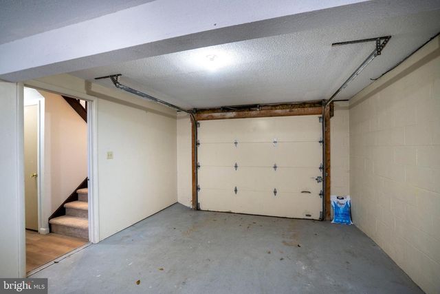 1001 & 1003 ELLMAN LN, State College, PA 16801