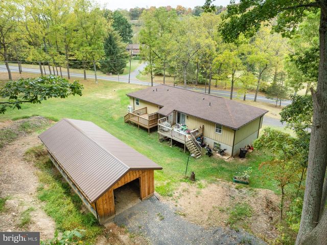 1001 & 1003 ELLMAN LN, State College, PA 16801