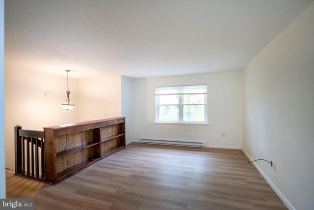 1001 & 1003 ELLMAN LN, State College, PA 16801