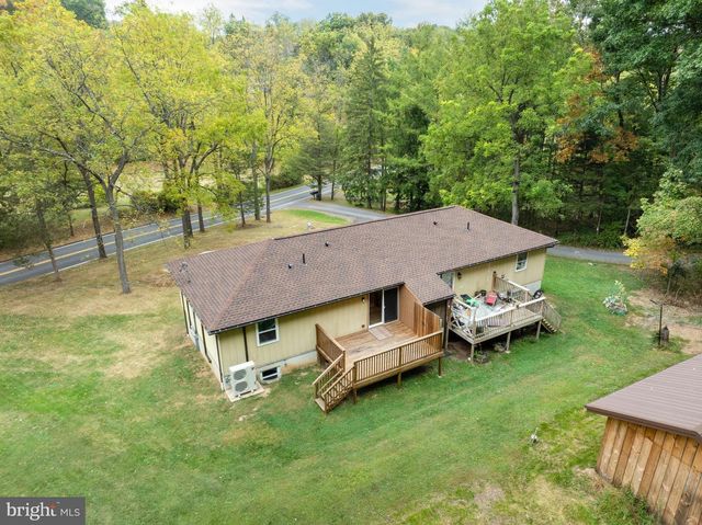 1001 & 1003 ELLMAN LN, State College, PA 16801