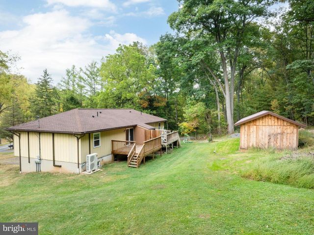 1001 & 1003 ELLMAN LN, State College, PA 16801