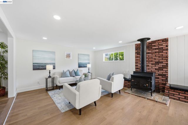 35458 Orleans Dr, Newark, CA 94560