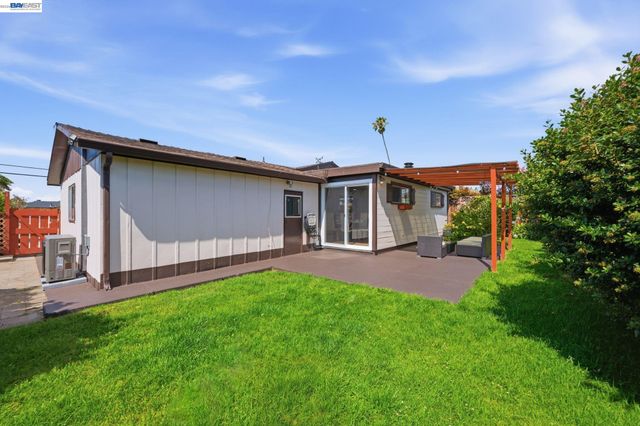 35458 Orleans Dr, Newark, CA 94560