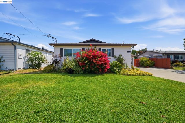 35458 Orleans Dr, Newark, CA 94560