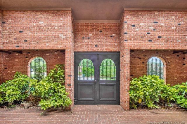 1204 Longleaf Drive, Fayetteville, NC 28305