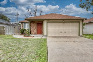 13205 Oglethorpe Dr, Corpus Christi, TX 78410