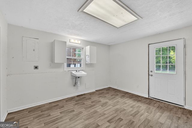 390 Crumbley Road, Mcdonough, GA 30252