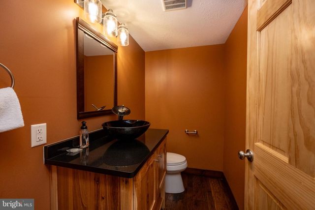 19 GREENSIDE CT, Mc Henry, MD 21541