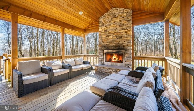 19 GREENSIDE CT, Mc Henry, MD 21541