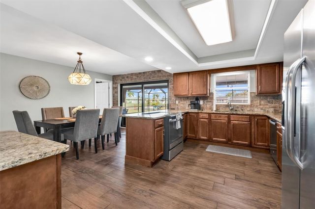 18 ANNAPOLIS LANE, Rotonda West, FL 33947