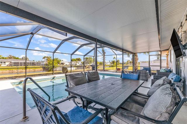 18 ANNAPOLIS LANE, Rotonda West, FL 33947