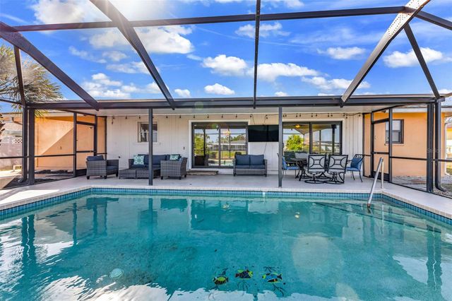18 ANNAPOLIS LANE, Rotonda West, FL 33947