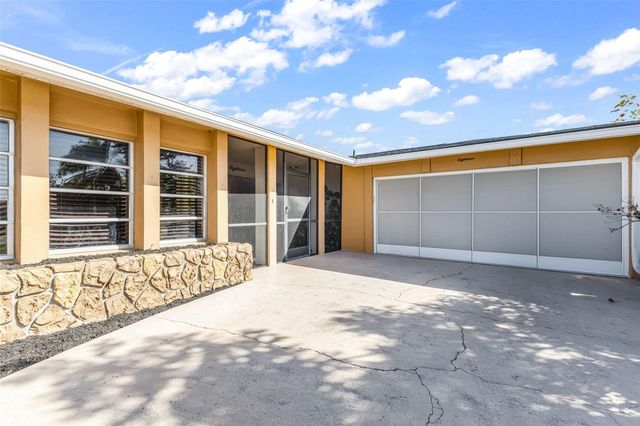 18 ANNAPOLIS LANE, Rotonda West, FL 33947