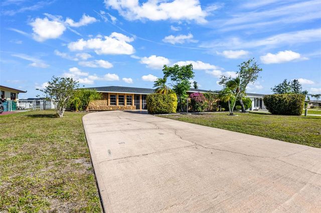 18 ANNAPOLIS LANE, Rotonda West, FL 33947