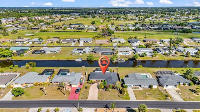 18 ANNAPOLIS LANE, Rotonda West, FL 33947