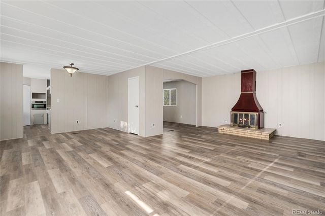 2001 Moselle Street, Denver, CO 80260