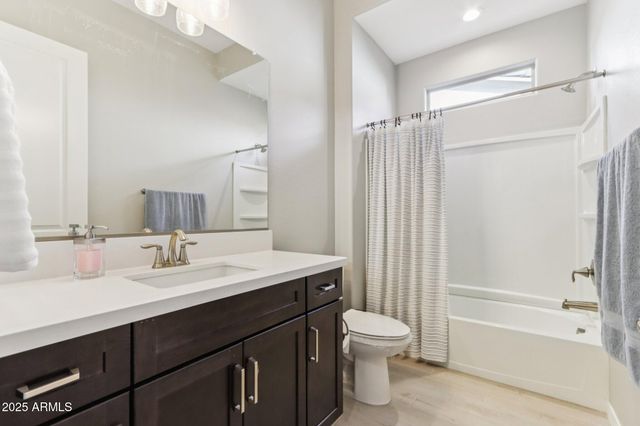 15916 S 177TH Drive, Goodyear, AZ 85338