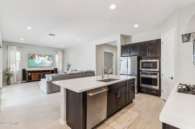 15916 S 177TH Drive, Goodyear, AZ 85338