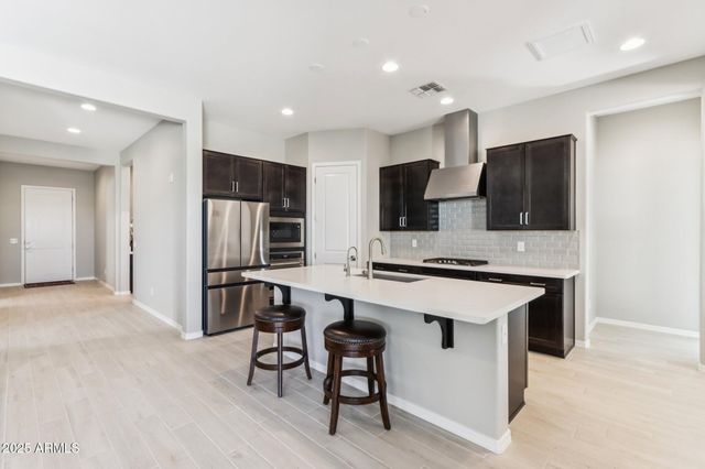 15916 S 177TH Drive, Goodyear, AZ 85338