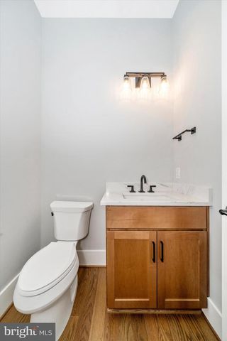 8104 WOODHAVEN BLVD, Bethesda, MD 20817