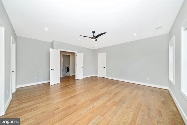 8104 WOODHAVEN BLVD, Bethesda, MD 20817