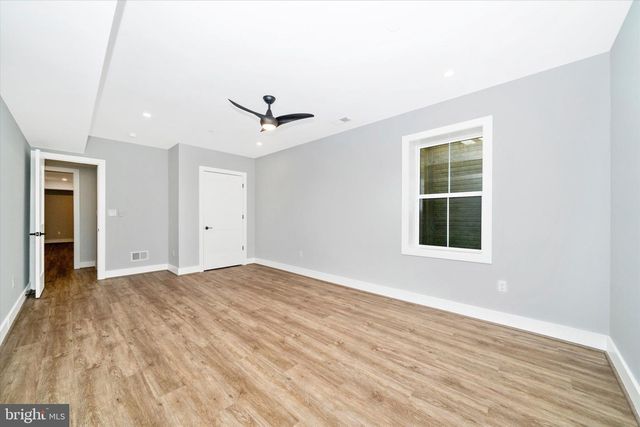 8104 WOODHAVEN BLVD, Bethesda, MD 20817