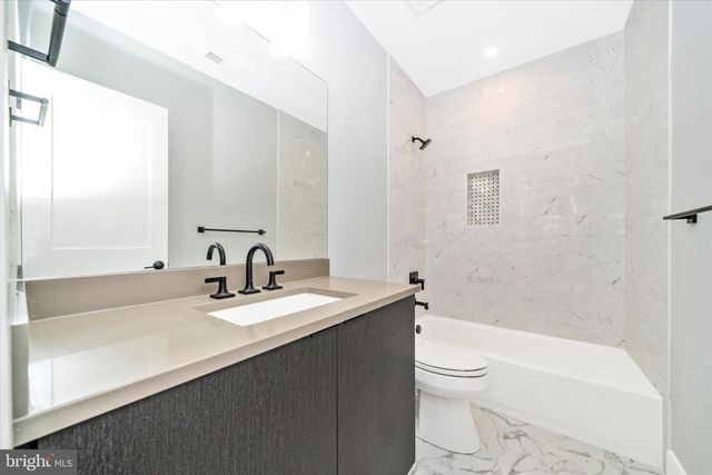 8104 WOODHAVEN BLVD, Bethesda, MD 20817