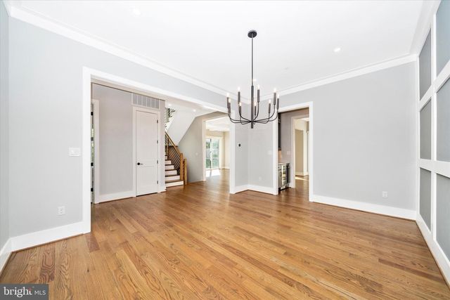 8104 WOODHAVEN BLVD, Bethesda, MD 20817