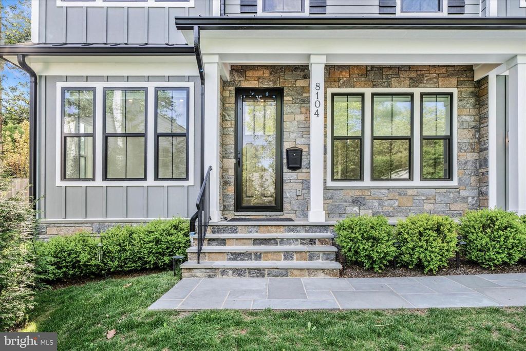 Image 3 of property listing at 8104 WOODHAVEN BLVD, Bethesda, MD 20817