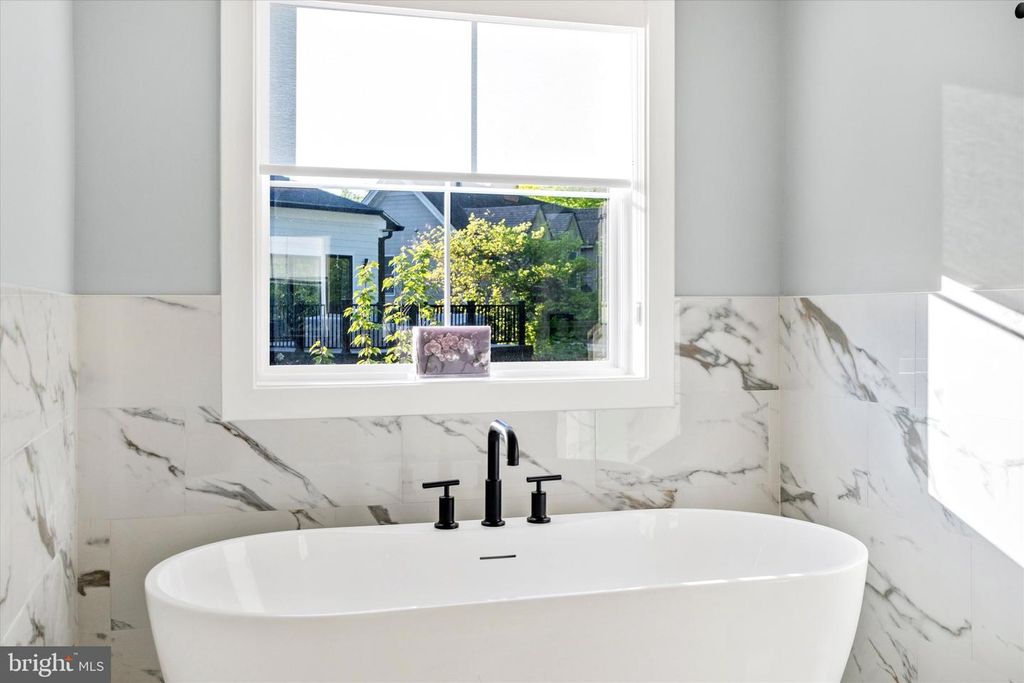 Image 42 of property listing at 8104 WOODHAVEN BLVD, Bethesda, MD 20817