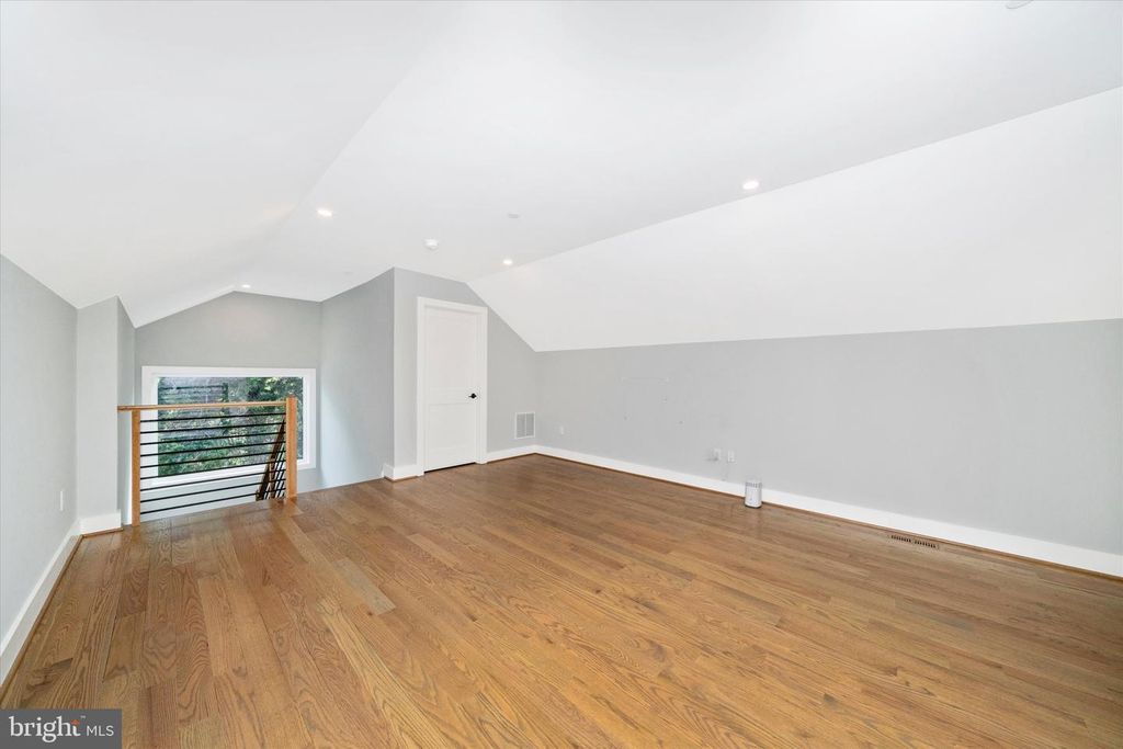 Image 56 of property listing at 8104 WOODHAVEN BLVD, Bethesda, MD 20817