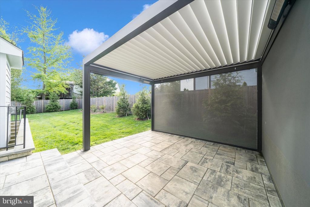 Image 79 of property listing at 8104 WOODHAVEN BLVD, Bethesda, MD 20817