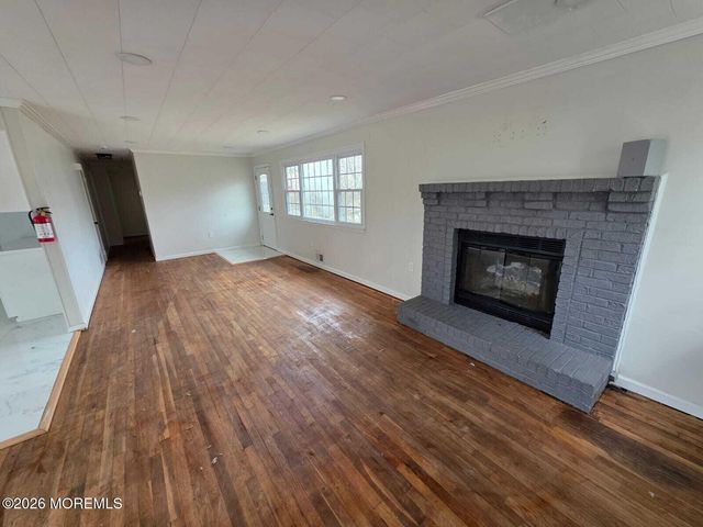 14 Nathan Avenue, Manchester, NJ 08759