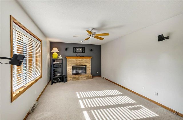 200 Dentaria Drive, Cottage Grove, WI 53527