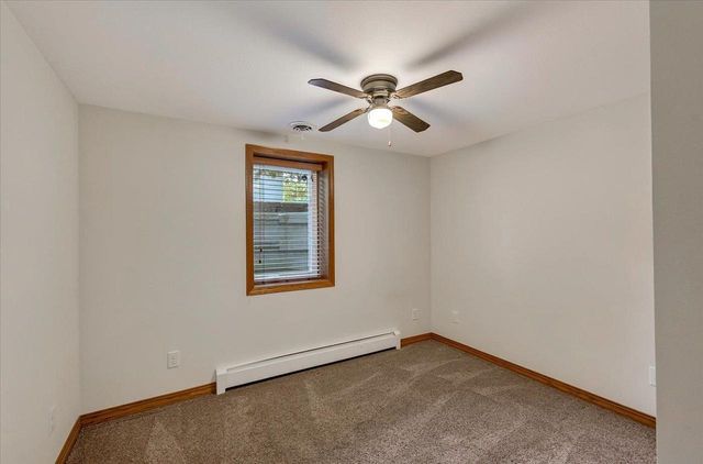 200 Dentaria Drive, Cottage Grove, WI 53527