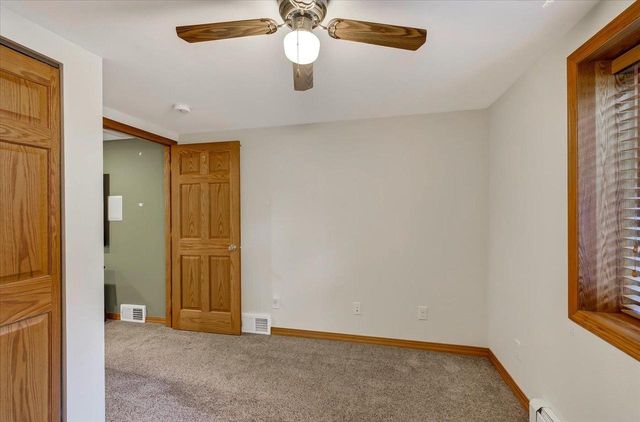 200 Dentaria Drive, Cottage Grove, WI 53527