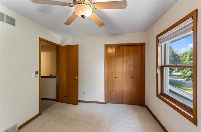 200 Dentaria Drive, Cottage Grove, WI 53527