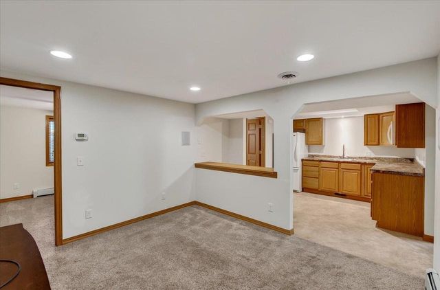 200 Dentaria Drive, Cottage Grove, WI 53527