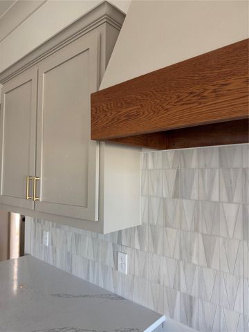 449 Stacey Lane, Bossier City, LA 71111